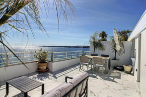 REF 1769 - Cannes - Sea view penthouse for rent